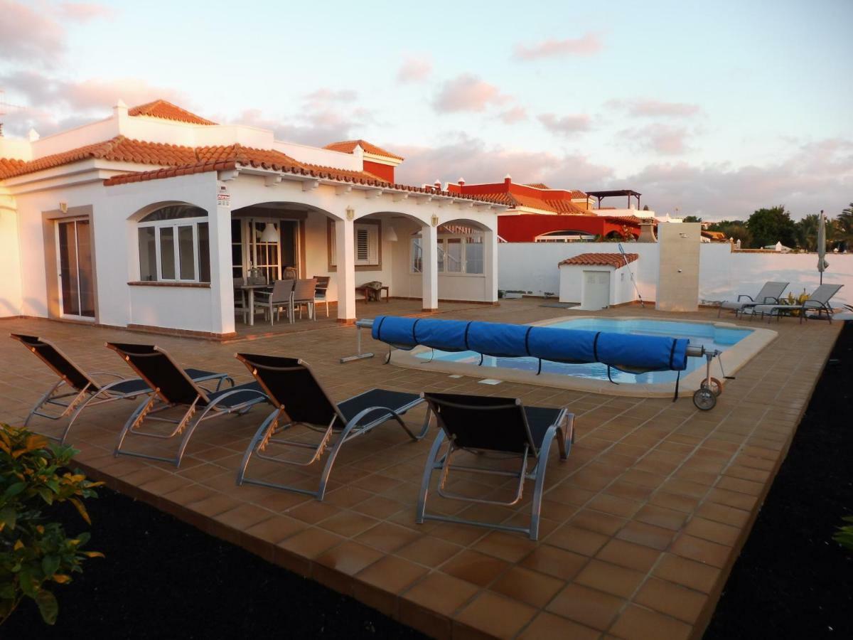 Villa Julaga Caleta De Fuste Exterior photo